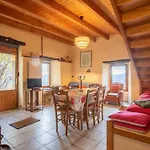 De Chapeleche Les Genets 7 Pl Holiday home Gluiras